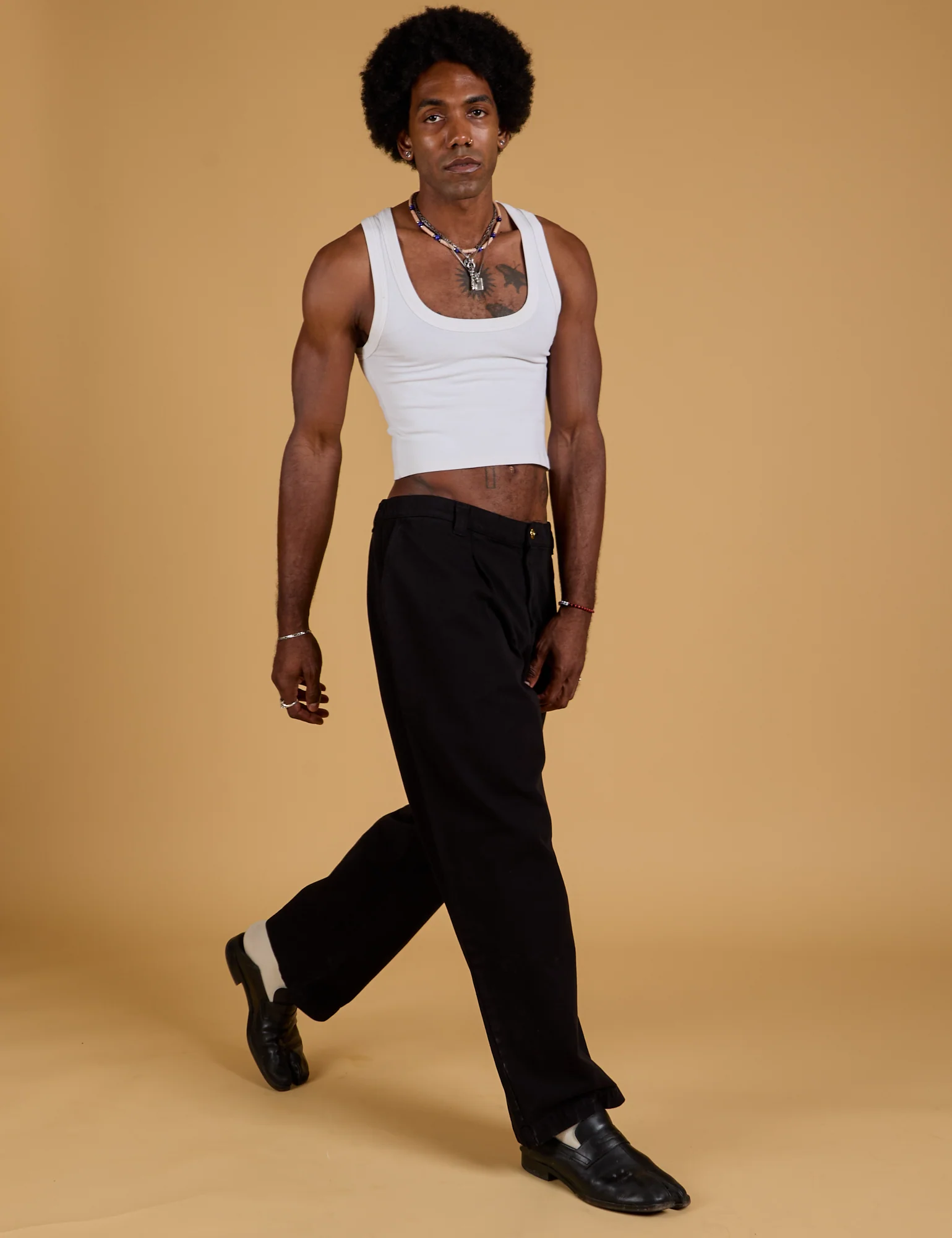 Baggy Mid-Rise Trousers - Basic Black - Image 15