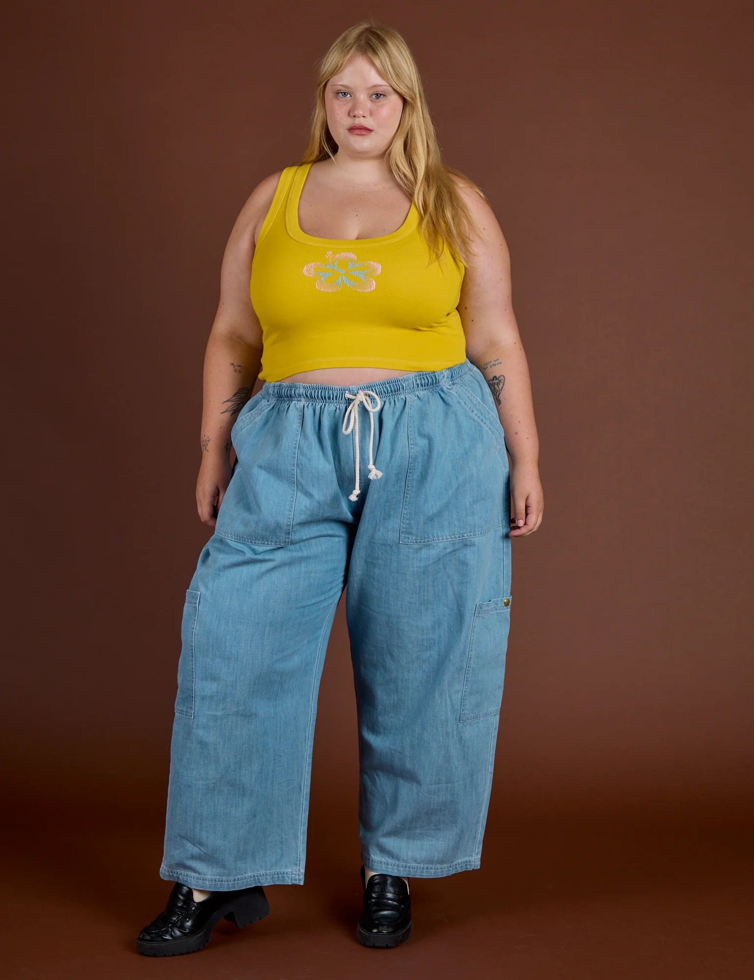 Icon Cropped Tank - Yellow Hibiscus - Image 5