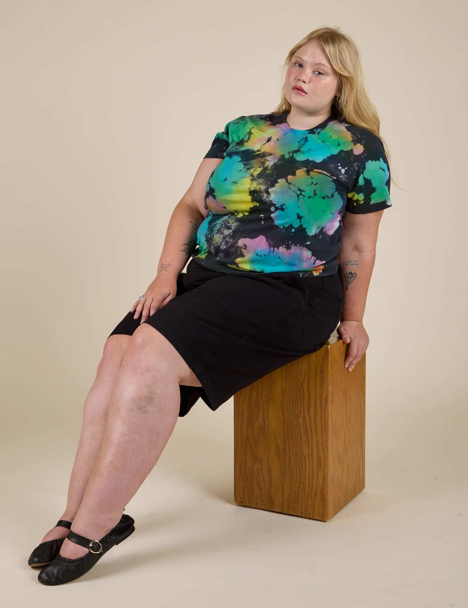 Magic Waters Vintage Tee - Rainbow - Image 11
