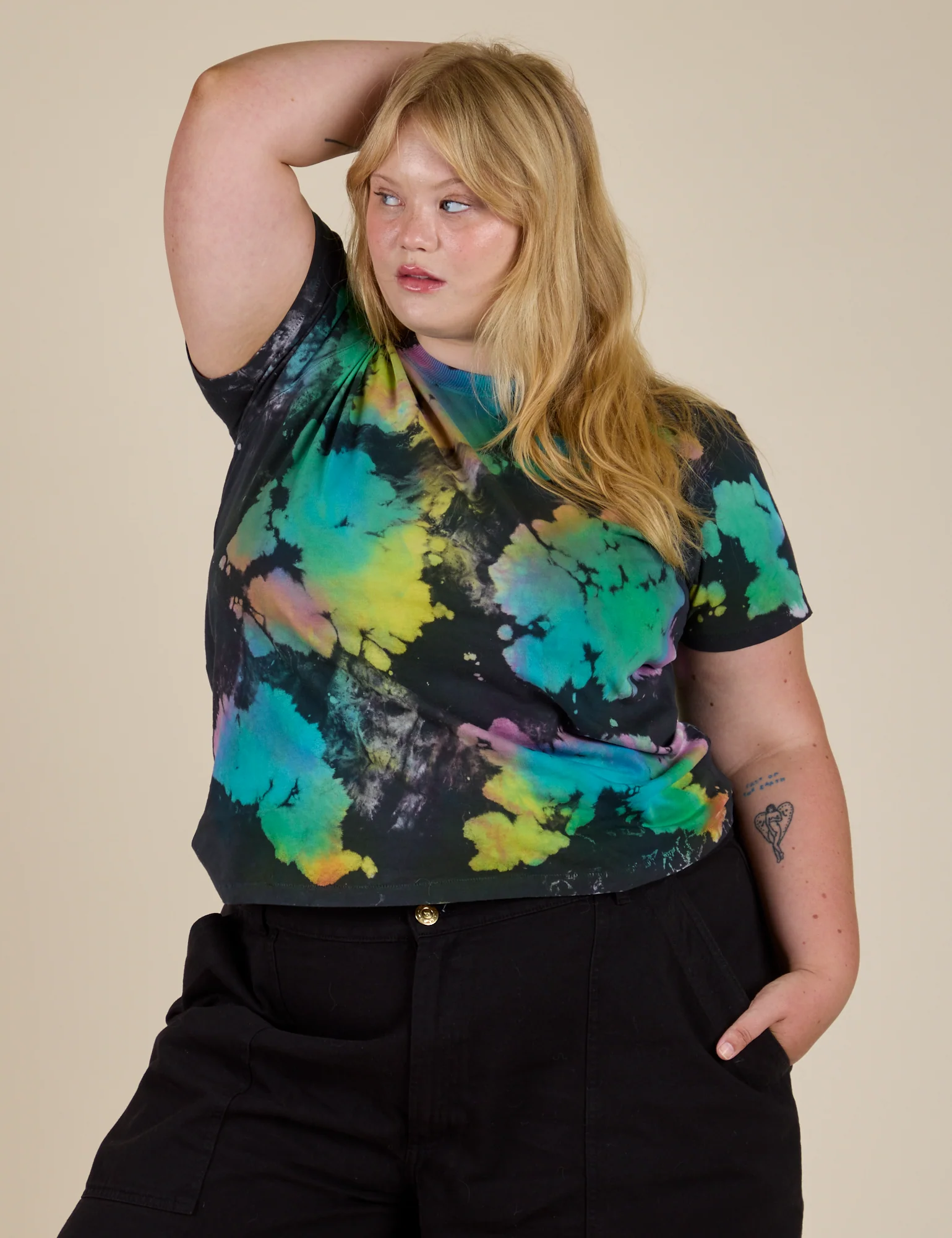 Magic Waters Vintage Tee - Rainbow - Image 8