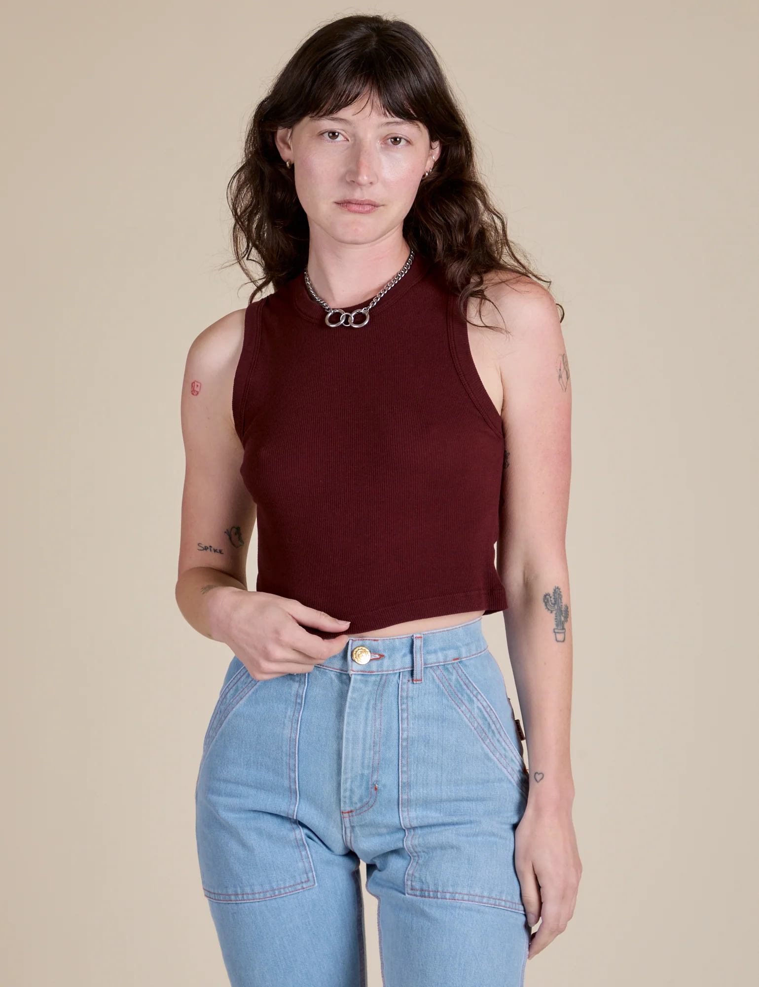 Muscle Tee - Red Wine - Image 11