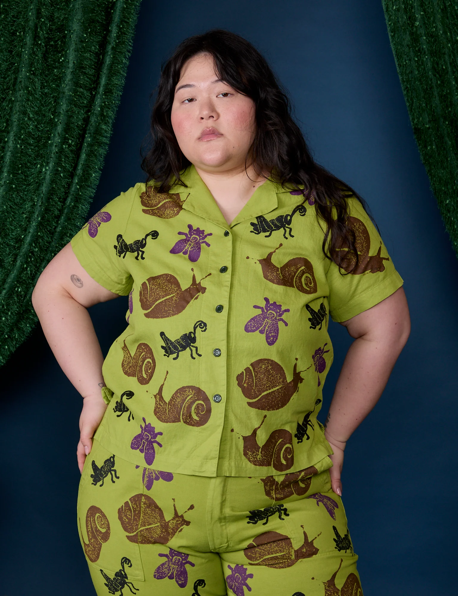 Paintstamped Pantry Button-Up - Big Bug *FINAL SALE* - Image 14