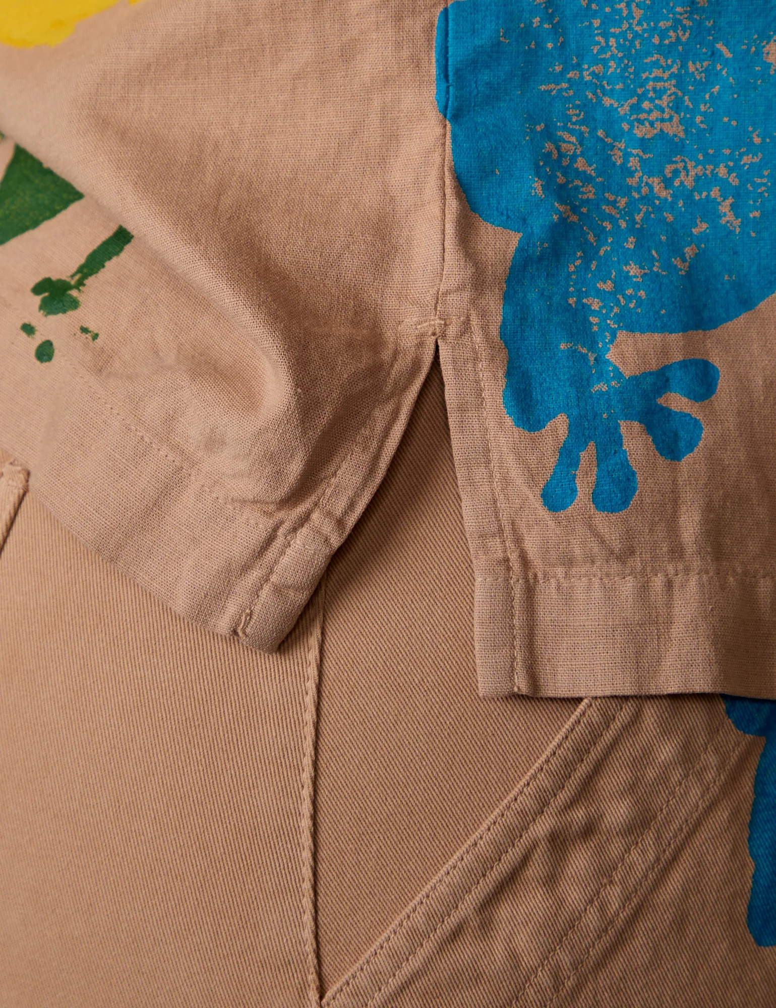 Paintstamped Pantry Button-Up - Froggy *FINAL SALE* - Image 6