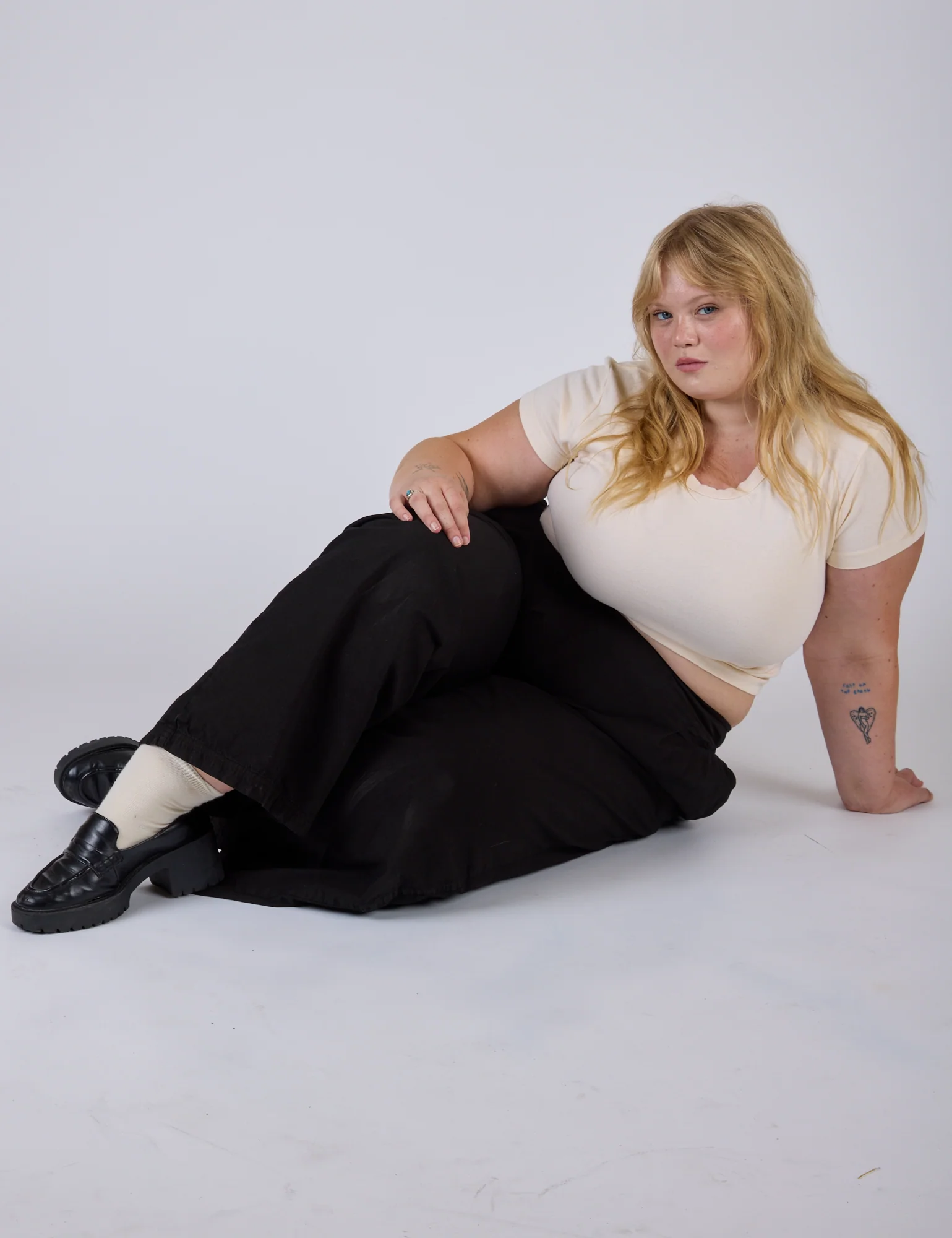 Pleated Pull-On Pants - Basic Black - Image 14