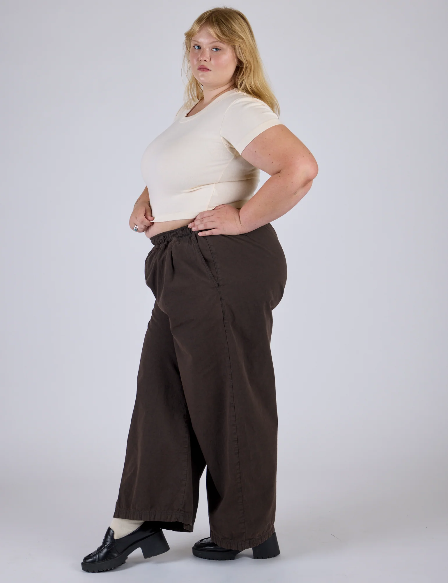 Pleated Pull-On Pants - Espresso Brown - Image 11