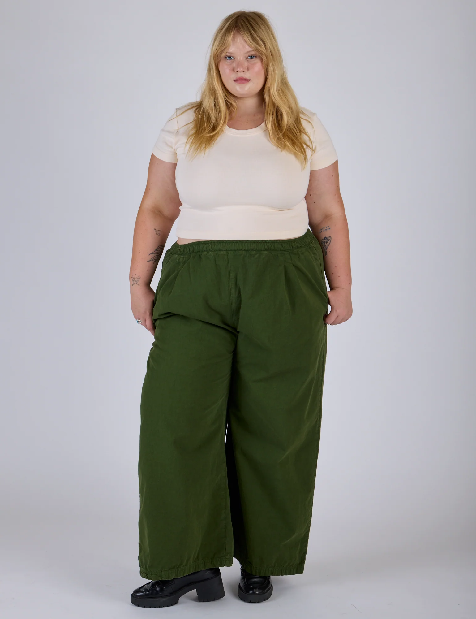 Pleated Pull-On Pants - Evergreen - Image 3