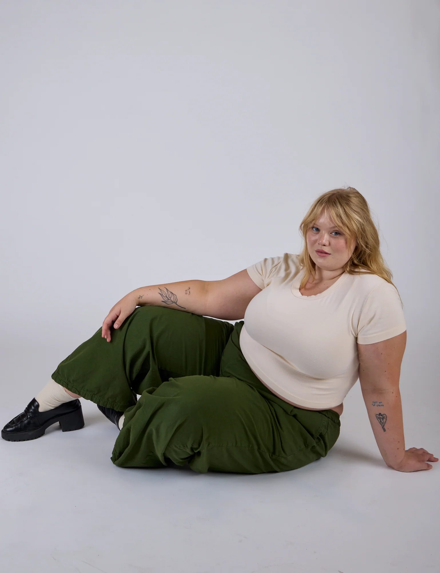 Pleated Pull-On Pants - Evergreen - Image 7