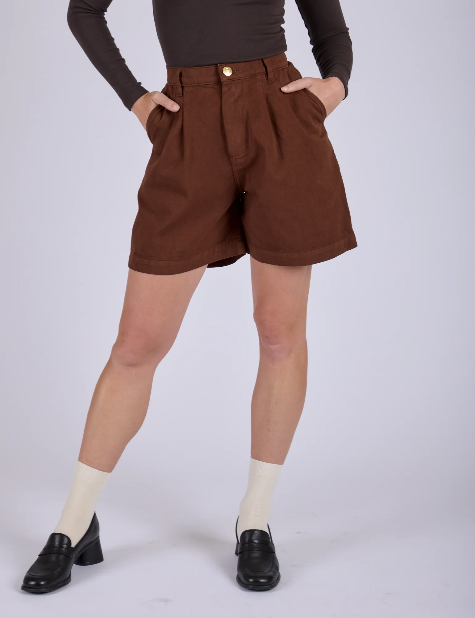 Pleated Trouser Shorts - Fudgesicle Brown - Image 18