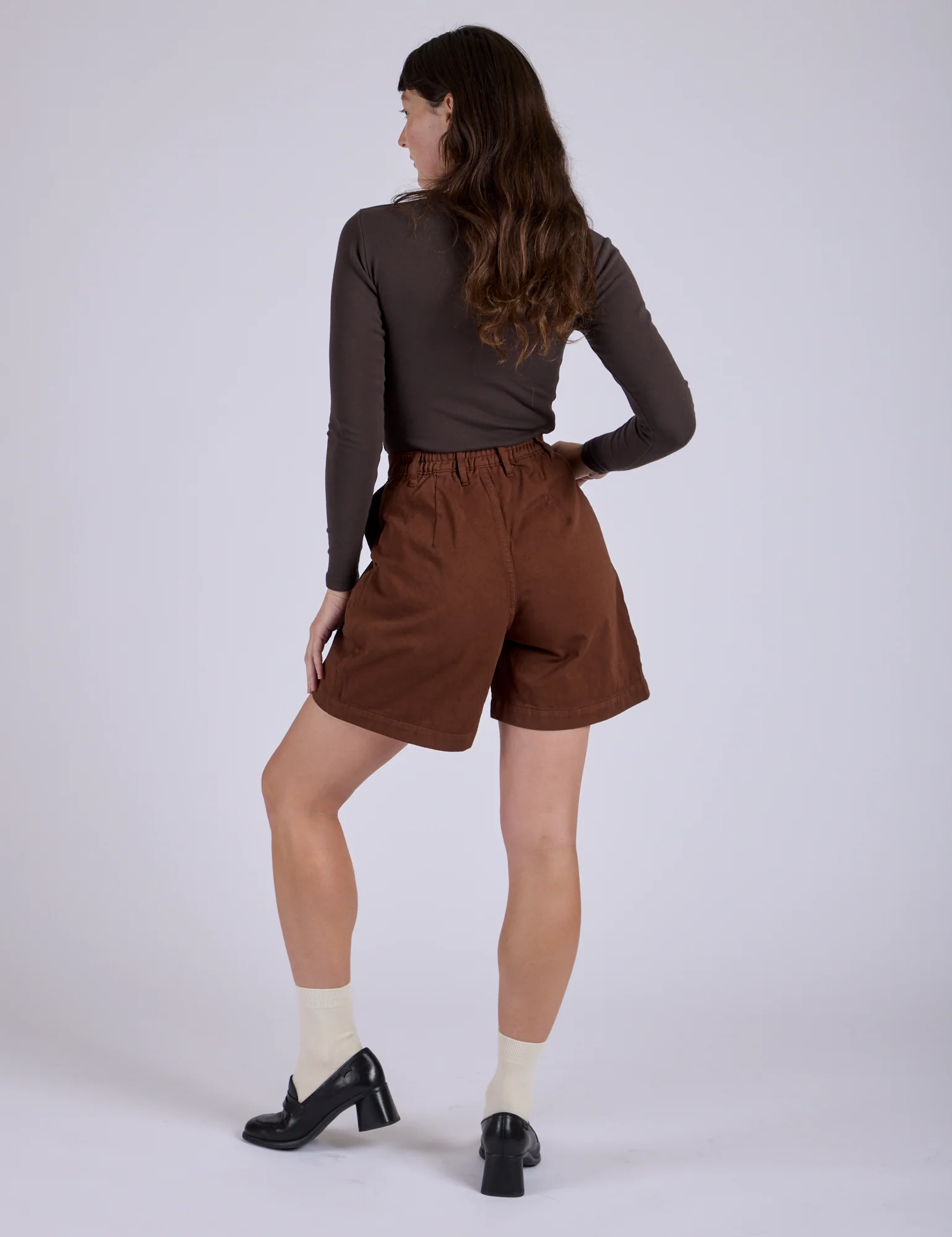 Pleated Trouser Shorts - Fudgesicle Brown - Image 23
