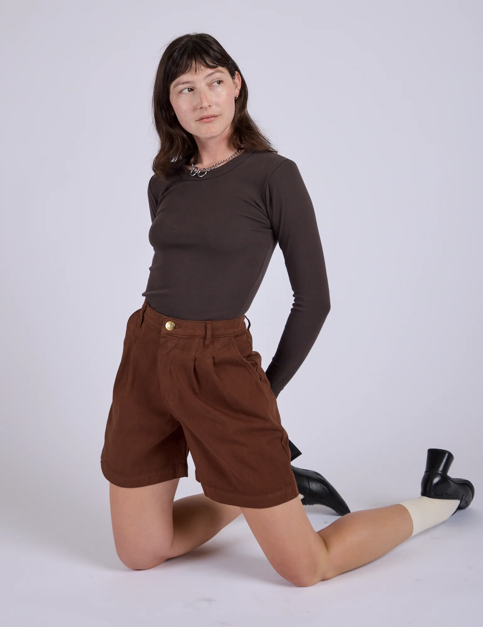 Pleated Trouser Shorts - Fudgesicle Brown - Image 25