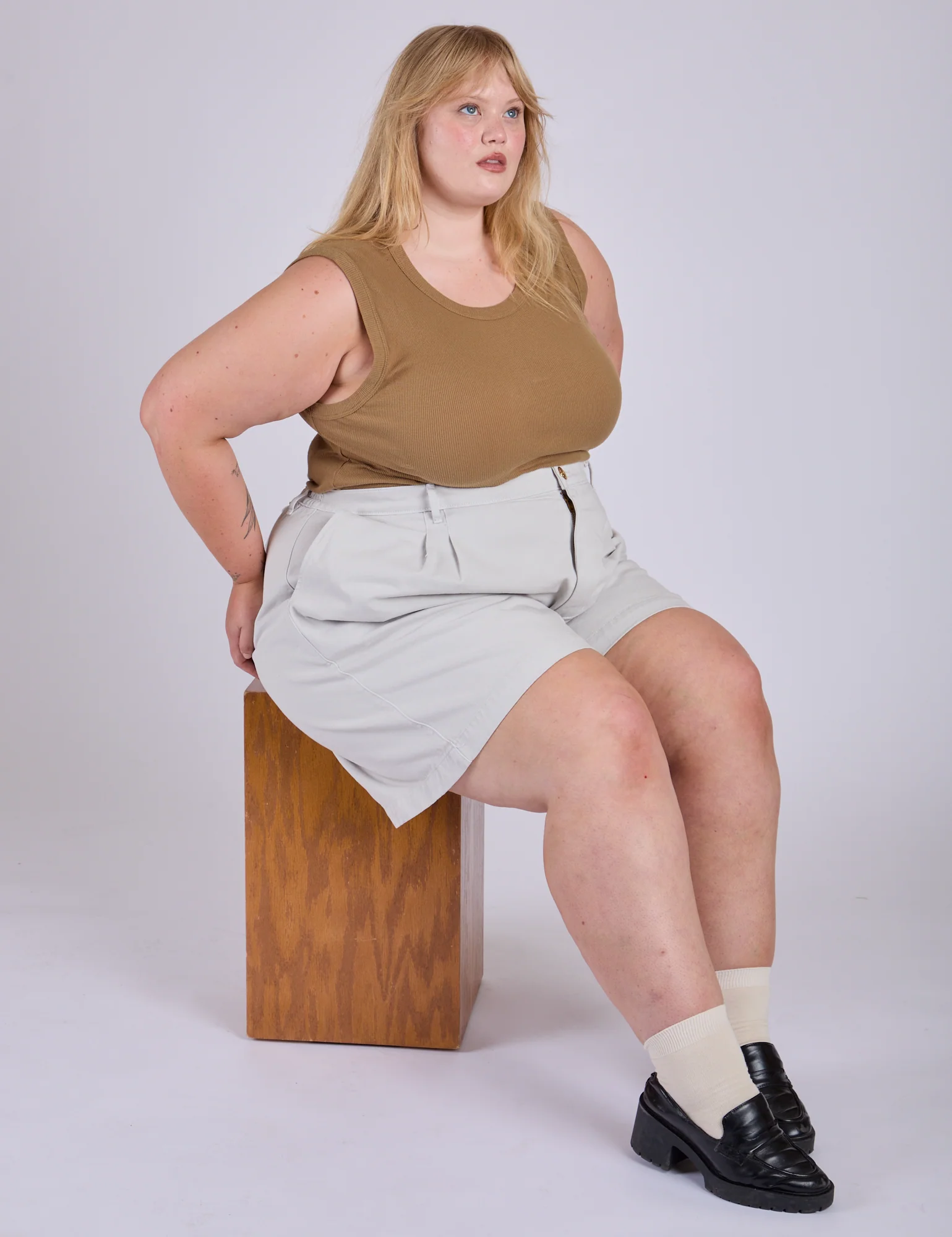 Pleated Trouser Shorts - Dishwater White - Image 14