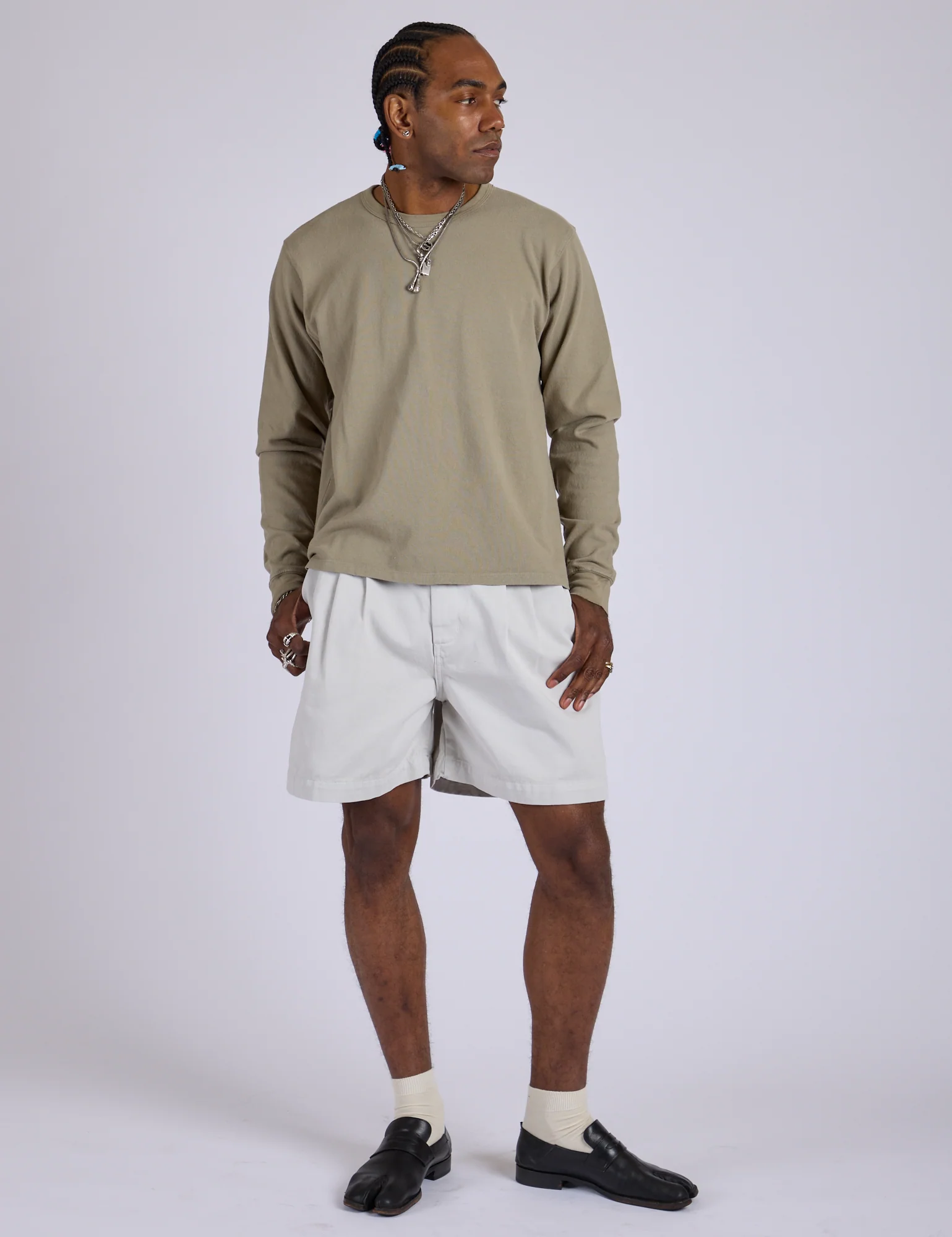 Pleated Trouser Shorts - Dishwater White - Image 17