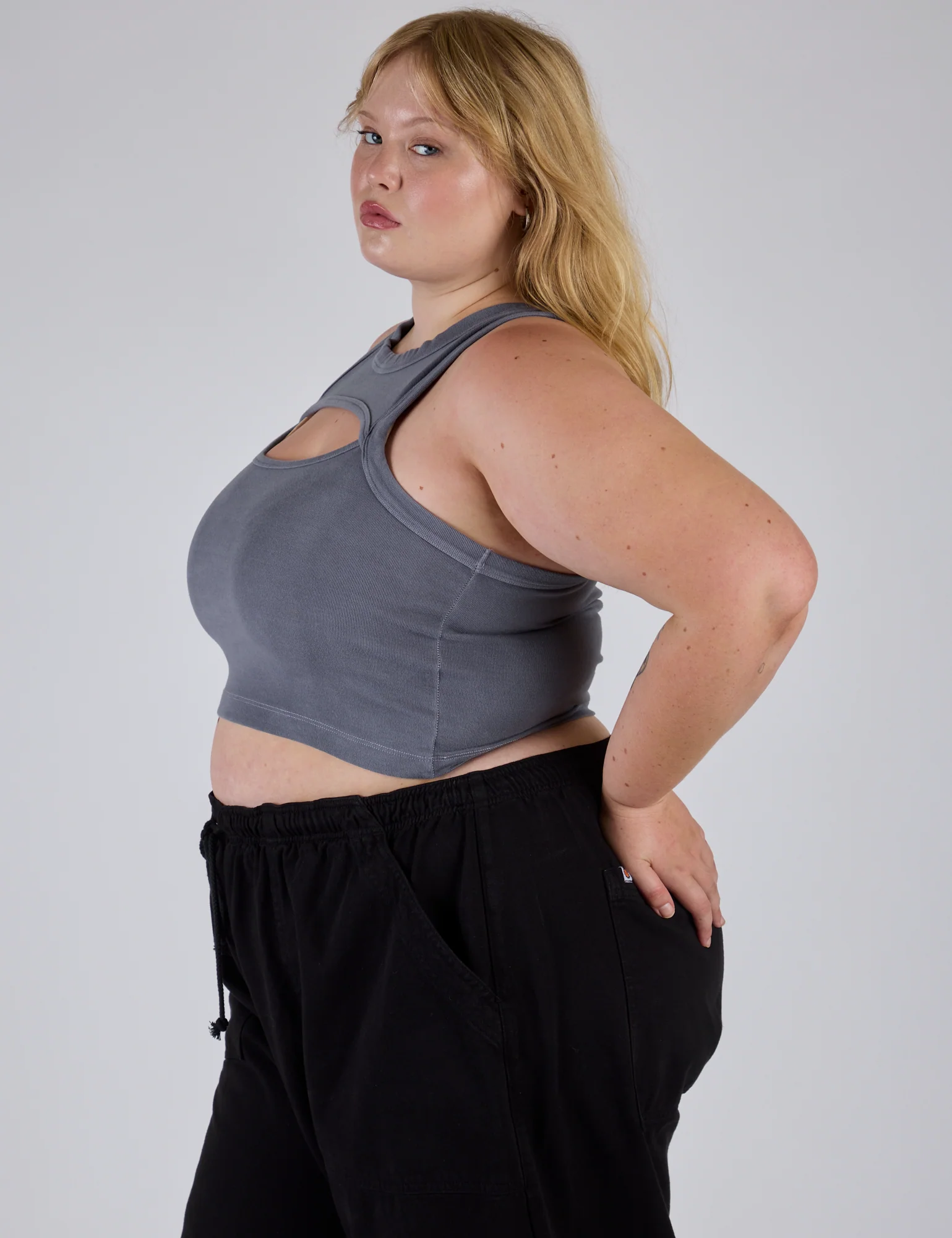 Porthole Tank - Washed Grey - Image 5