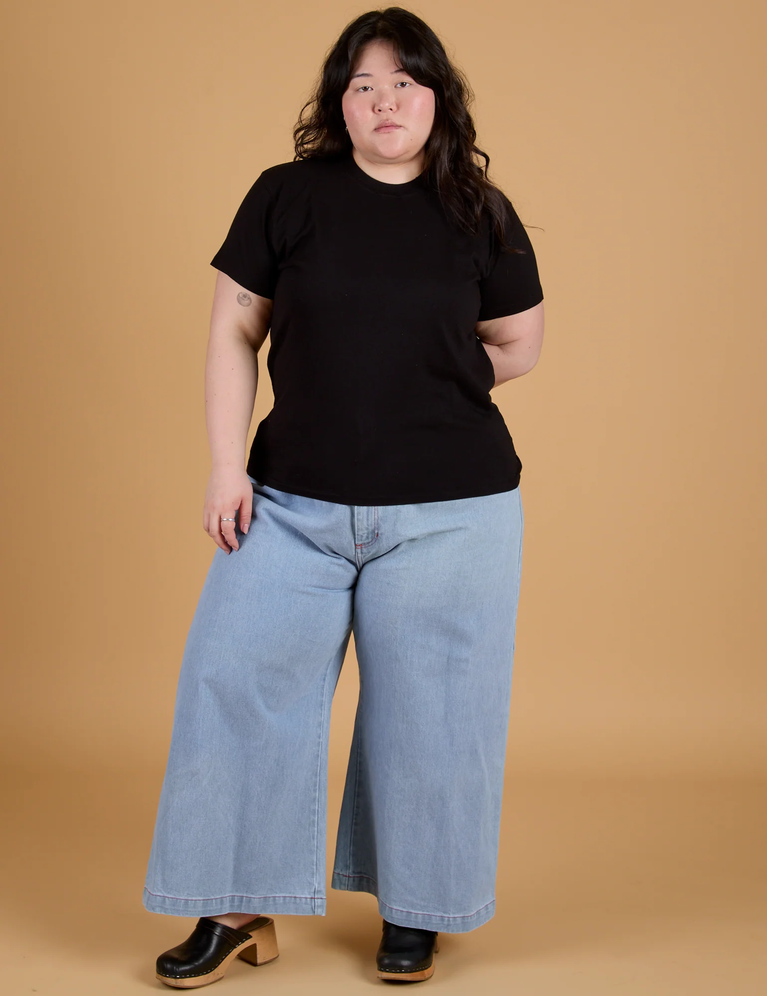 The Organic Vintage Tee - Basic Black - Image 16