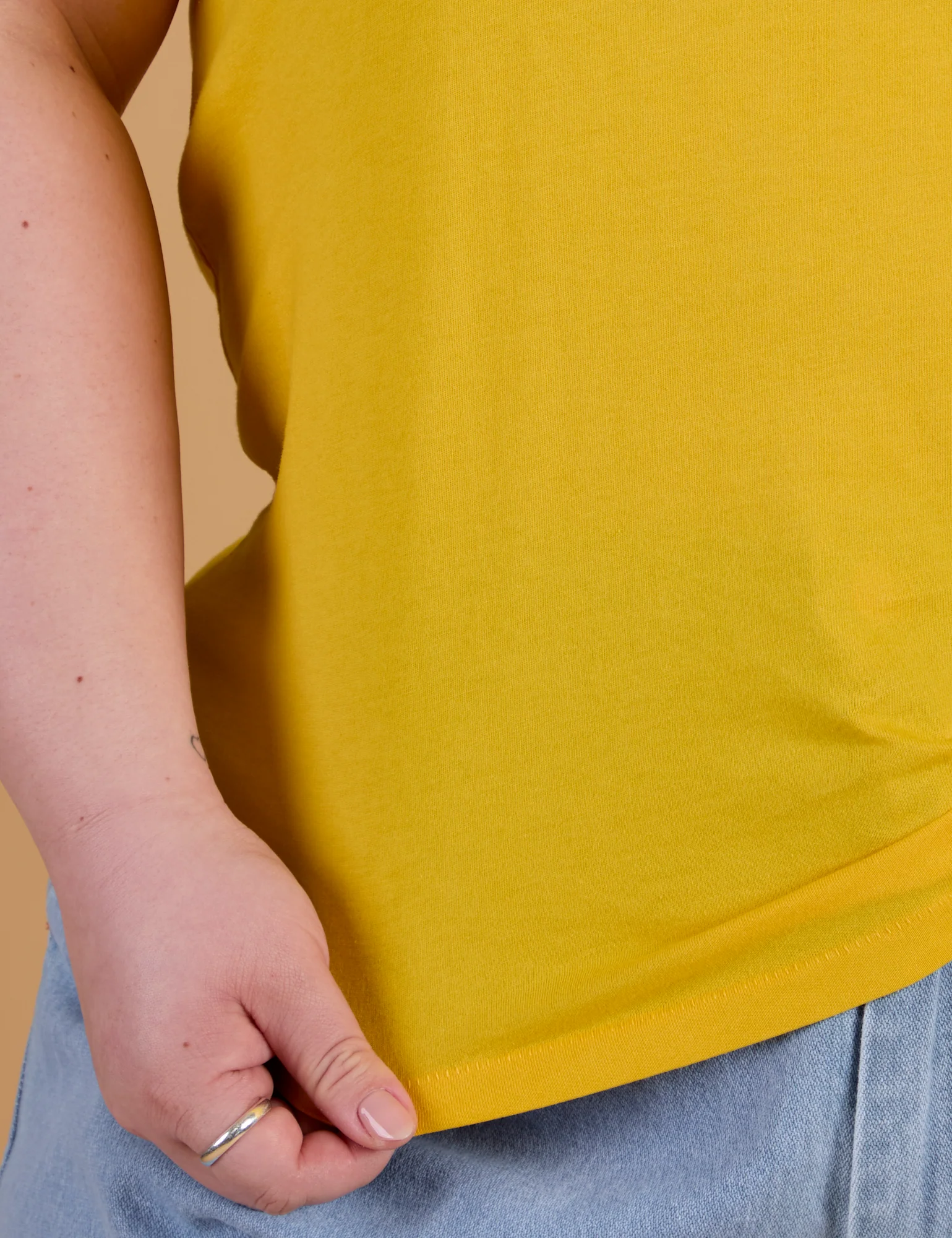 The Organic Vintage Tee - Sunshine Yellow - Image 4
